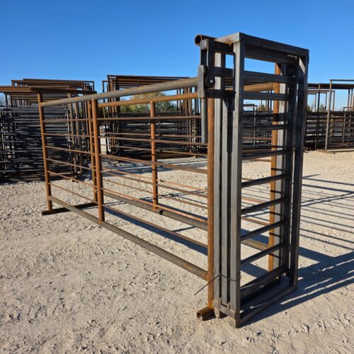 12' Alleyway W/ 1 Slide Gate